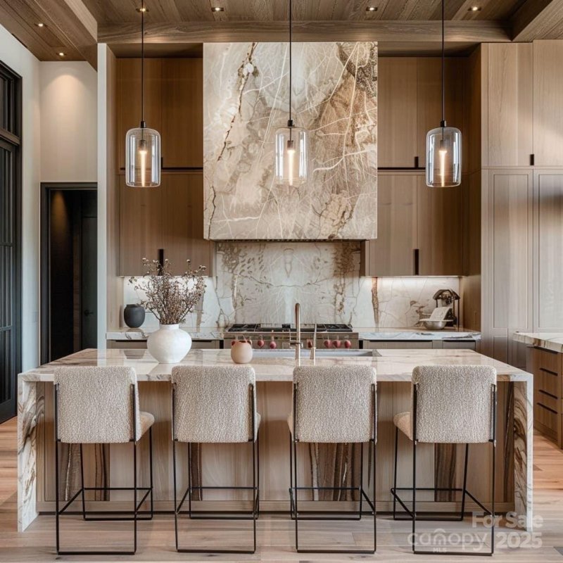 Property image 2 of 2861 Sharon Road in Myers Park, Charlotte, NC 28211