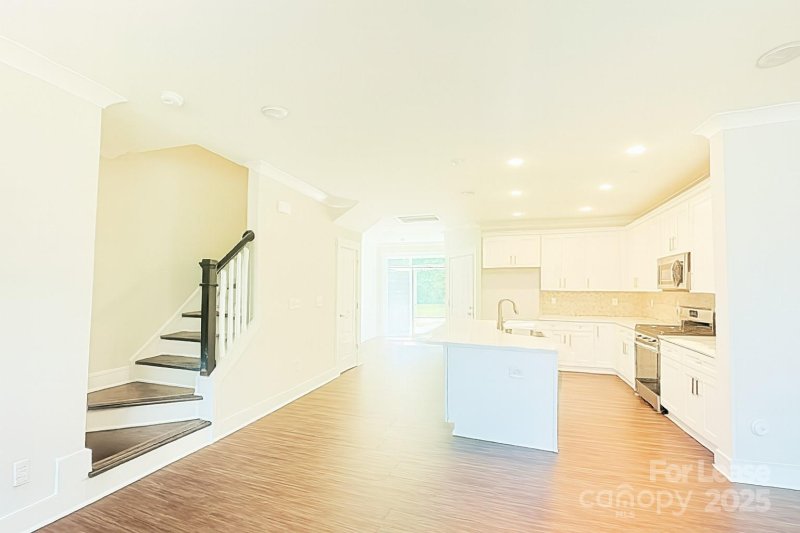 Property image 3 of 5577 Stafford Road in Brookdale Village, Charlotte, NC 28215