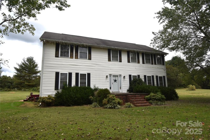 Sunbeam Mini Farms, Lincolnton Community