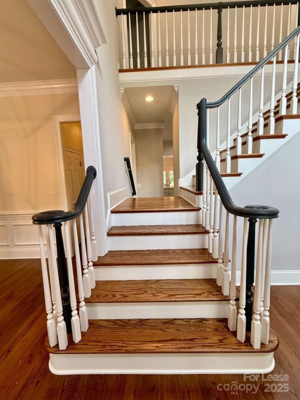 Property image 3 of 1806 Asbury Hall Court in Barclay Downs, Charlotte, NC 29209