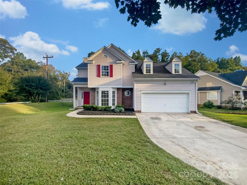 1902 Stonewyck Avenue