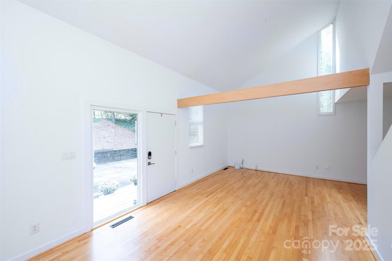 Property image 3 of 2427 Twilight Road in Huntingtowne Farms, Charlotte, NC 28210