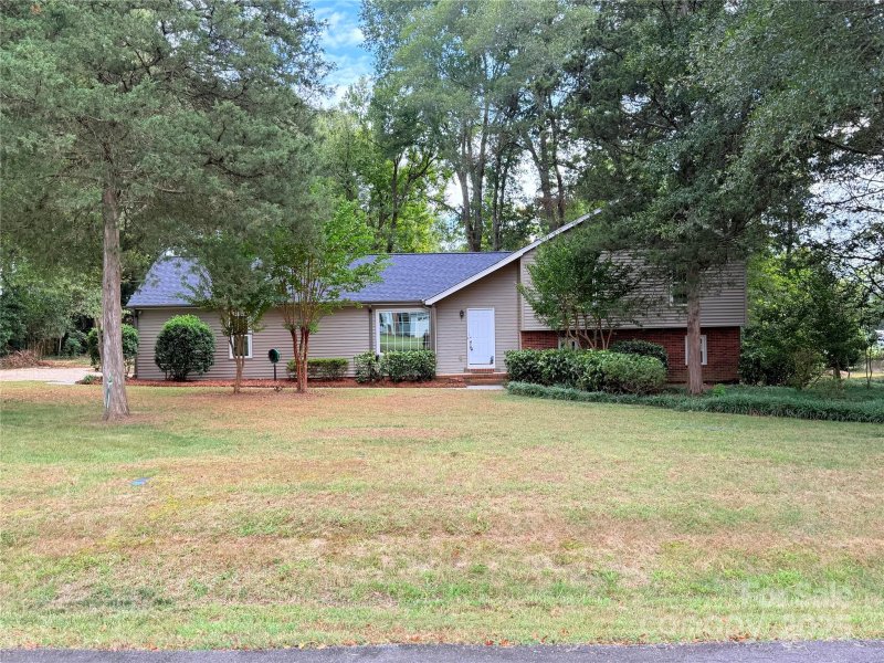 River Pines, Rock Hill Community