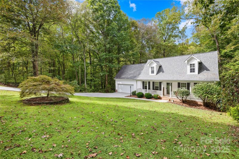 Property image 4 of 199 Shenandoah Loop in Meadow Glen, Troutman, NC 28166