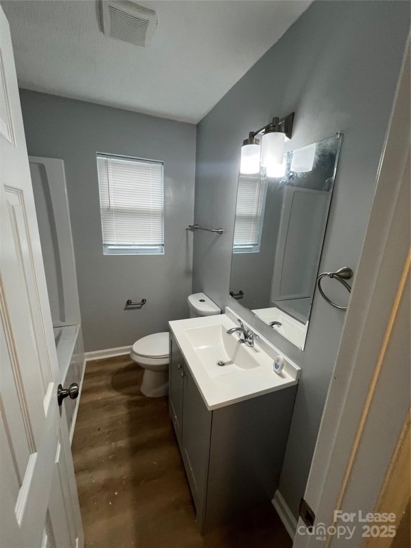 Property image 4 at 2514 Dundeen Street, Charlotte, NC 28216