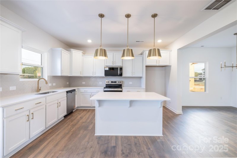 Property image 4 of 2305 Bulwarks Court in Morrow Brook, Albemarle, NC 28001