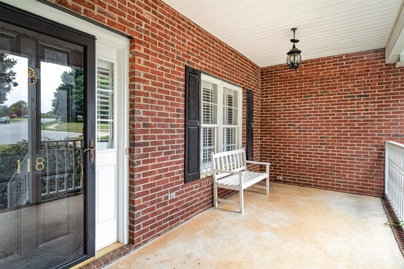 Property image 4 of 118 Southern Pine Drive in Highland Pines, Shelby, NC 28152