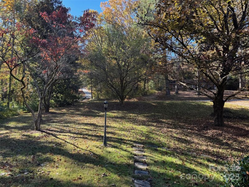 Property image 5 of 3214 Debbie Drive in Stoney Mtn Estates, Hendersonville, NC 28791