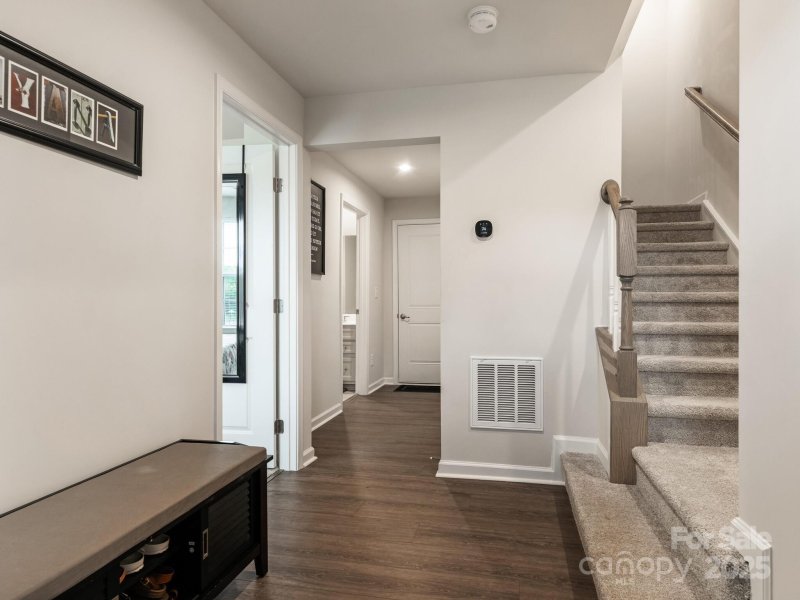 Property image 4 of 1409 May Apple Drive in Stone Creek Townhomes, Matthews, NC 28104