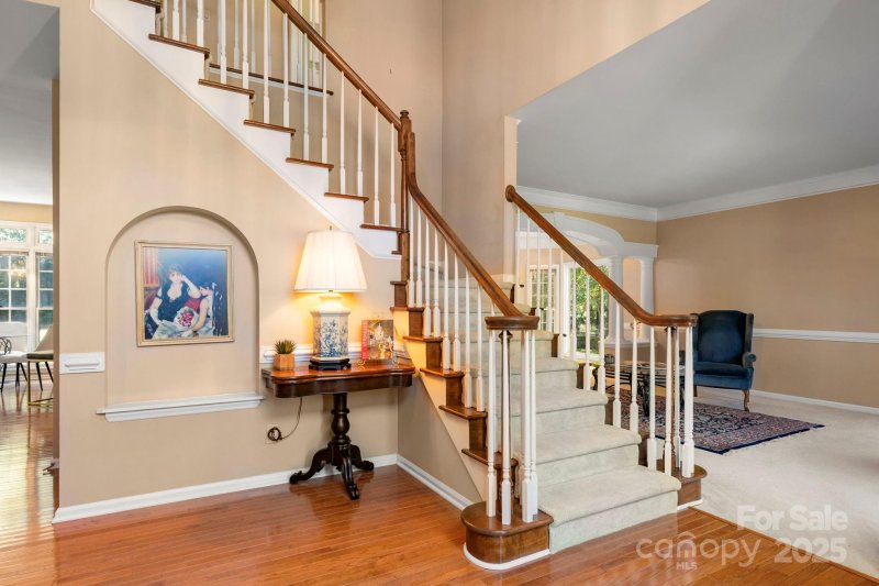 Property image 3 at 4749 Avonwood Lane, Charlotte, NC 28270