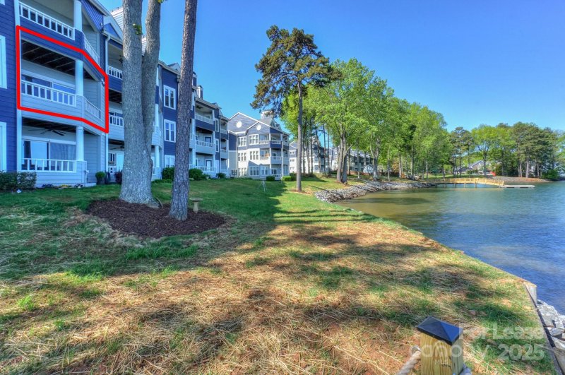 Property image 3 of 368 Northwest Drive in Davidson Landing, Davidson, NC 28036