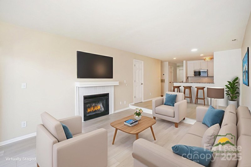 Property image 5 of 368 Northwest Drive in Davidson Landing, Davidson, NC 28036