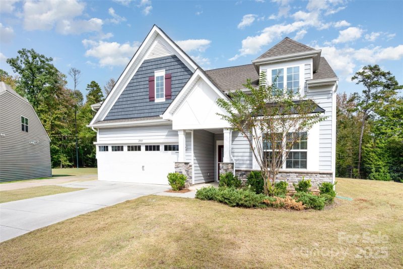 Property image 2 of 2509 Abundance Lane in Cortona, Waxhaw, NC 28173