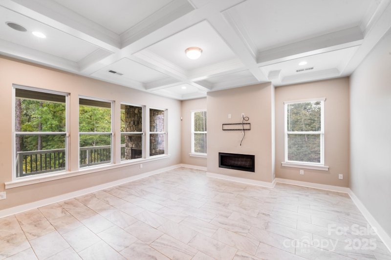 Property image 2 of 12917 Sandpiper Grove Court in Chapel Cove, Charlotte, NC 28278