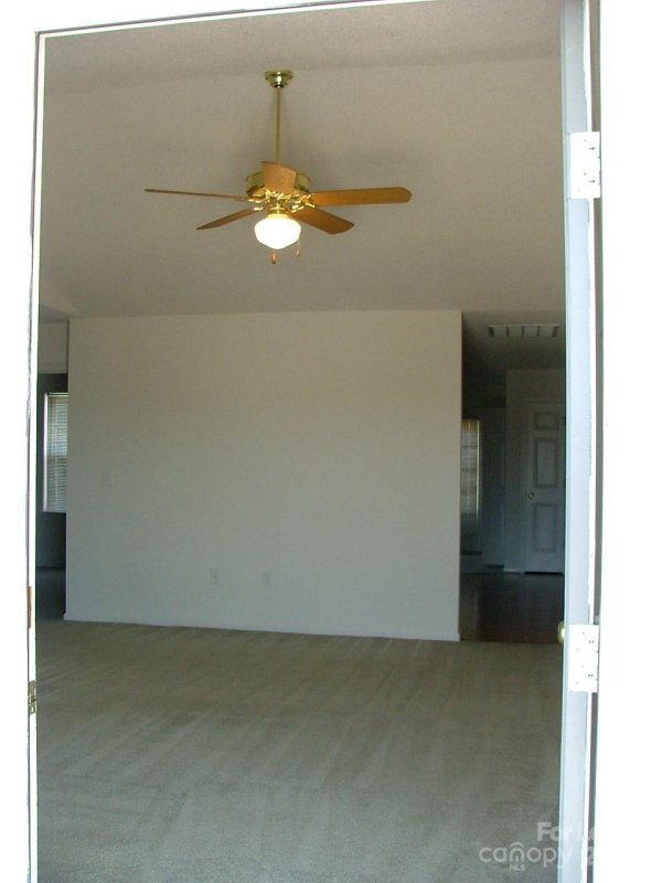 Property image 2 of 100 Springwood Lane in The Clusters, Mooresville, NC 28117