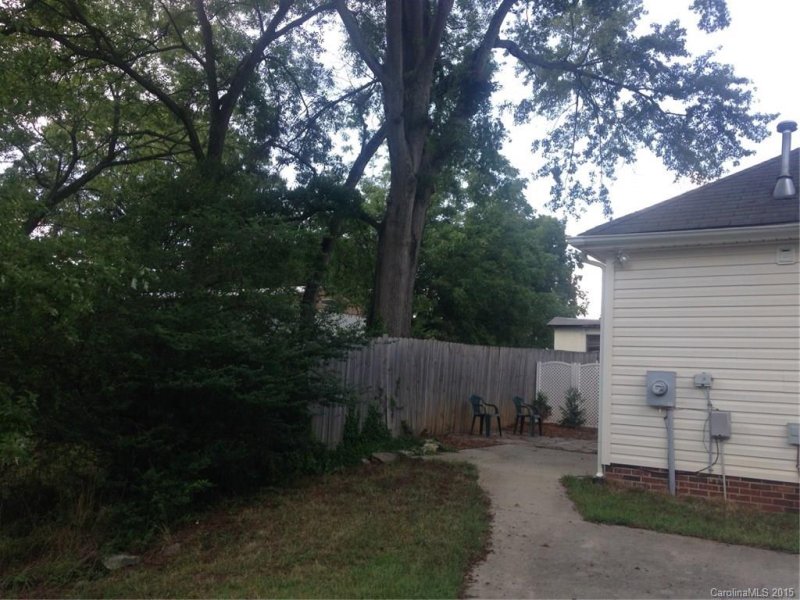 Property image 5 at 320 Cassidy Lane, Mooresville, NC 28115