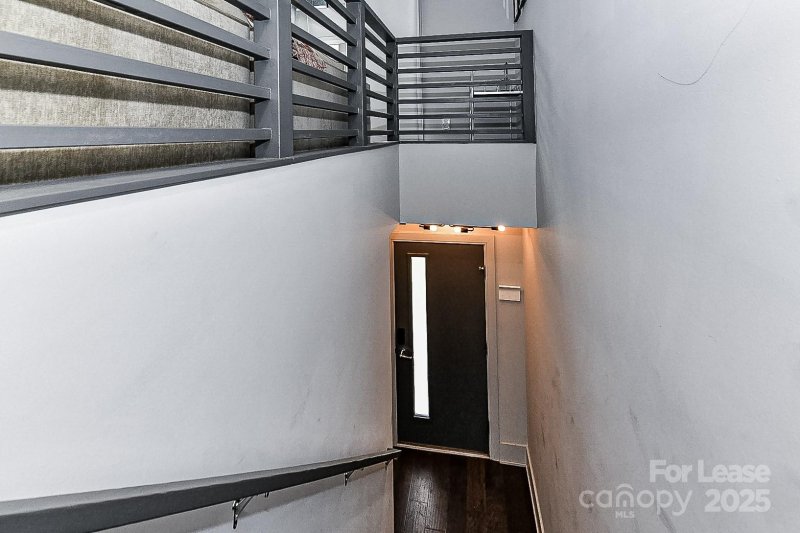 Property image 4 of 233 Domain Way in Domain Townhomes, Charlotte, NC 28203