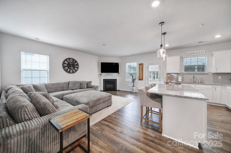 Property image 5 of 164 North Hill Lane in Calvin Creek, Troutman, NC 28166