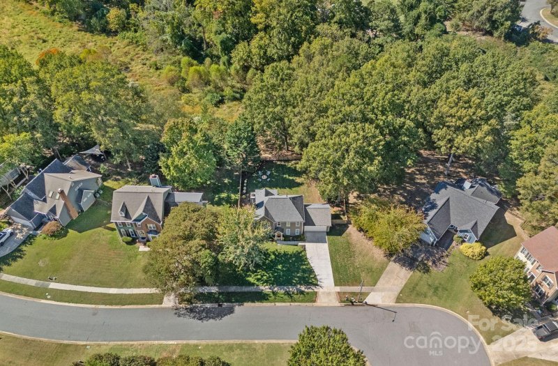 Property image 2 at 20437 Willow Pond Road, Cornelius, NC 28031