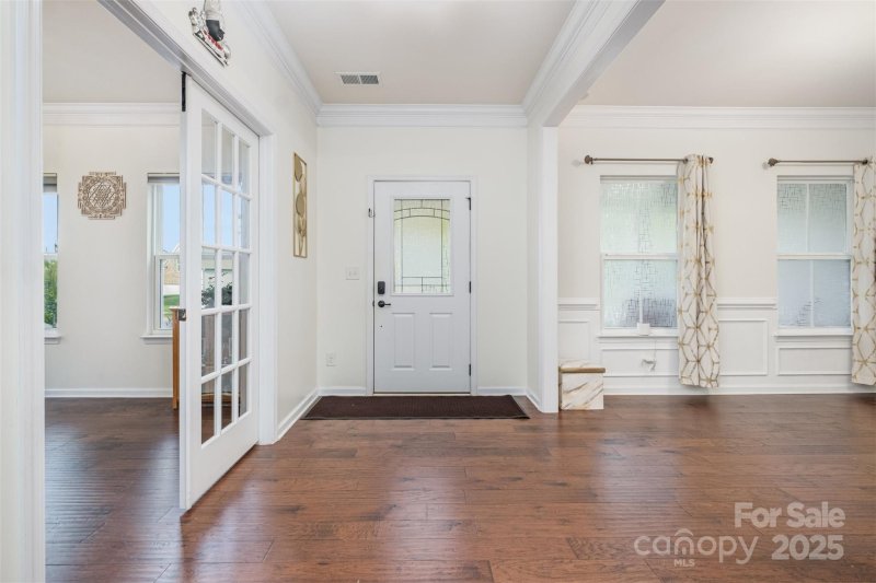 Property image 5 of 9913 Violet Cannon Drive in Cannon Crossing, Concord, NC 28027