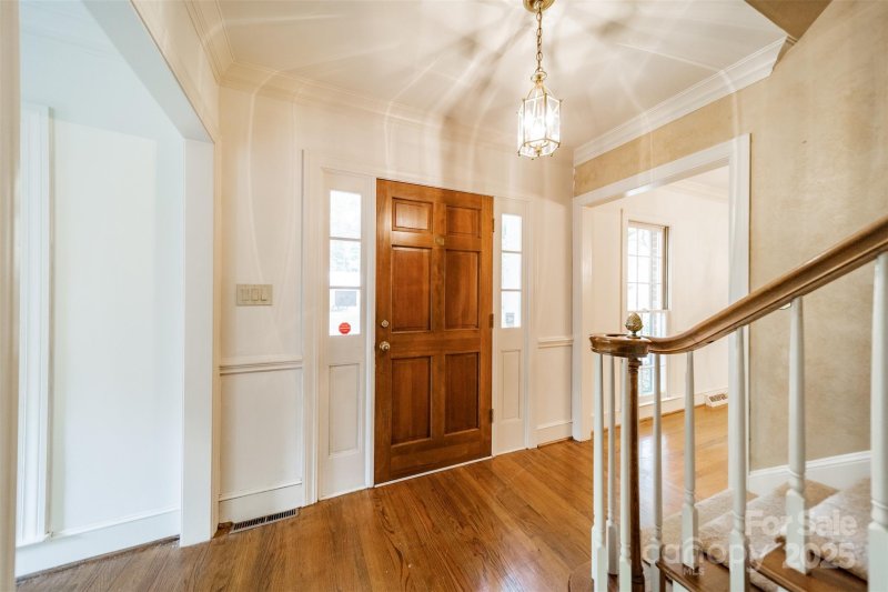 Property image 4 of 127 Cabell Way in Providence Park, Charlotte, NC 28211