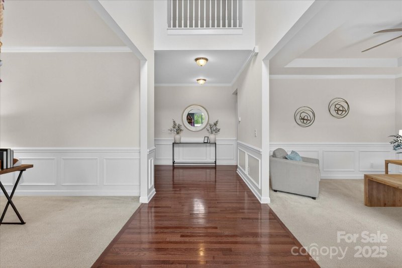 Property image 4 of 945 Vogel Way in Fallbrook, Fort Mill, SC 29715