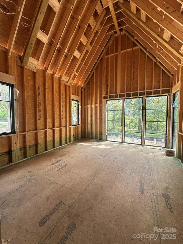 Property image 5 of 1209 Meadowood Lane in Providence Park, Charlotte, NC 28211