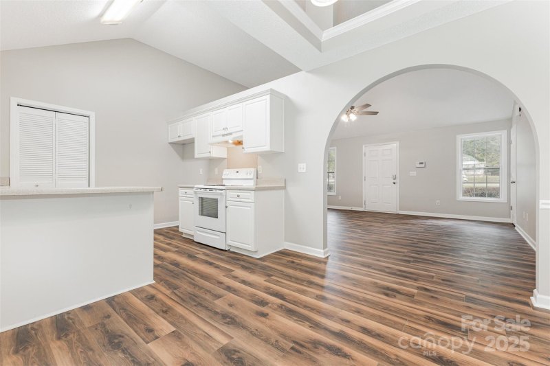 Property image 5 of 159 Scotch Pine Drive in Lincoln Estates, York, SC 29745