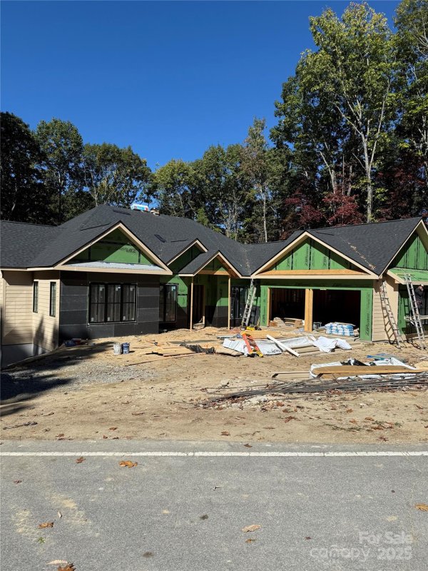 Property image 5 of 99 Little Cherokee Ridge in Champion Hills, Hendersonville, NC 28739