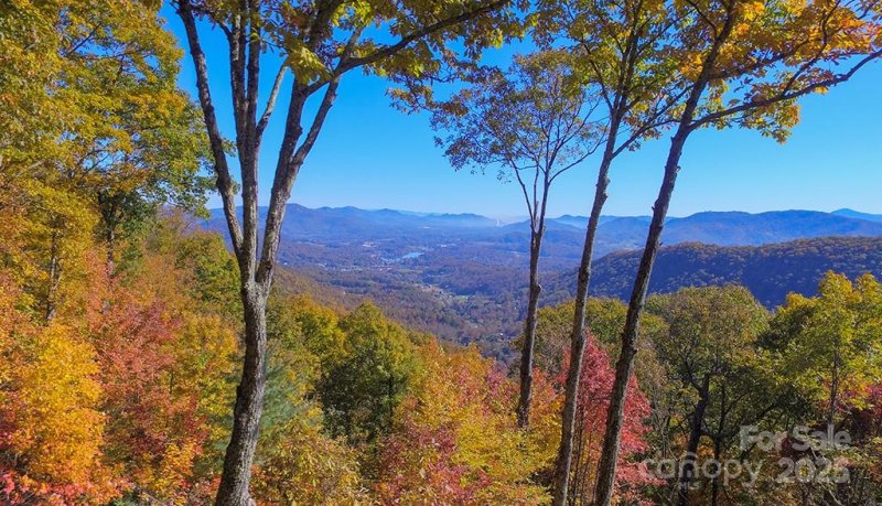 Property image 2 of 382 Walela Trail in Smoky Mountain Retreat at Eagles Nest, Maggie Valley, NC 28751