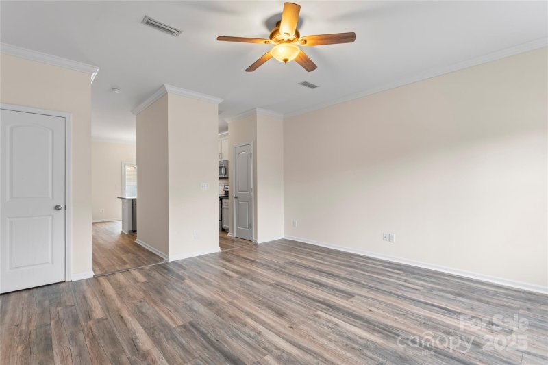 Property image 3 of 12772 Persimmon Tree Drive in Calloway Glen, Charlotte, NC 28273