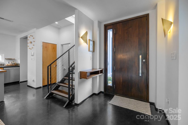 Property image 3 of 3534 Card Street in The Arts District, Charlotte, NC 28205