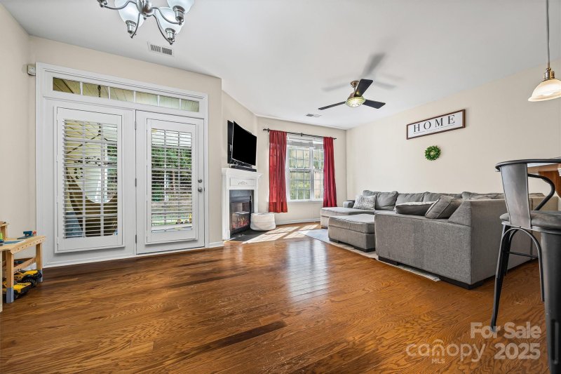 Property image 3 of 7410 Calhoun Falls Drive in The Woodlands, Rock Hill, SC 29732