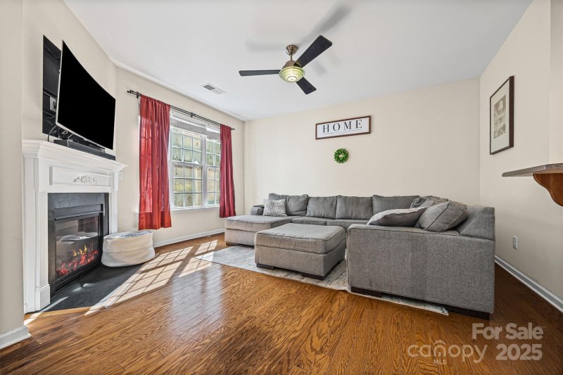 Property image 4 of 7410 Calhoun Falls Drive in The Woodlands, Rock Hill, SC 29732