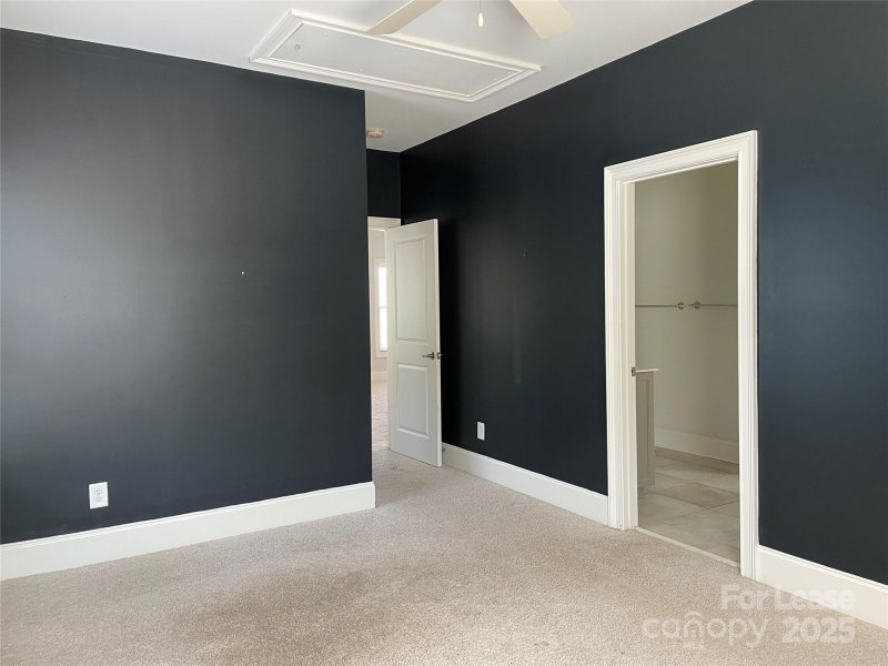 Property image 4 of 22023 Lady Glencirn Court in Antiquity, Cornelius, NC 28031