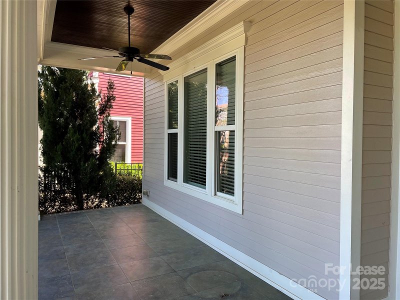 Property image 5 of 22023 Lady Glencirn Court in Antiquity, Cornelius, NC 28031