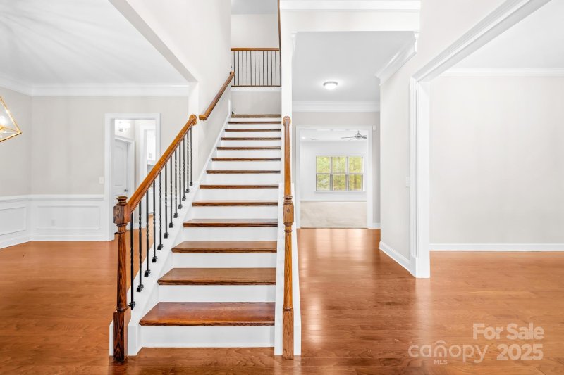 Property image 5 of 252 Cove Creek Loop in Chesapeake Pointe, Mooresville, NC 28117