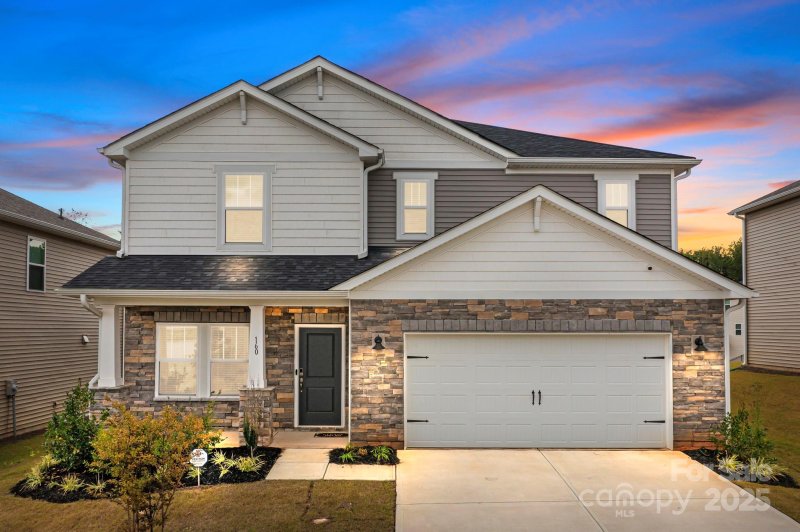 Shepherds Landing, Mooresville Community