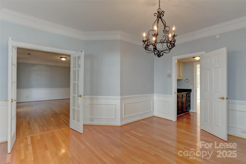 Property image 5 of 6634 Fairhope Court in Hunters Gate, Charlotte, NC 28277