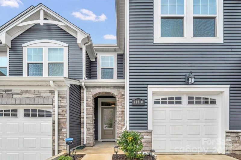 Property image 4 of 11310 Bartrams Way in Porters Row, Charlotte, NC 28278