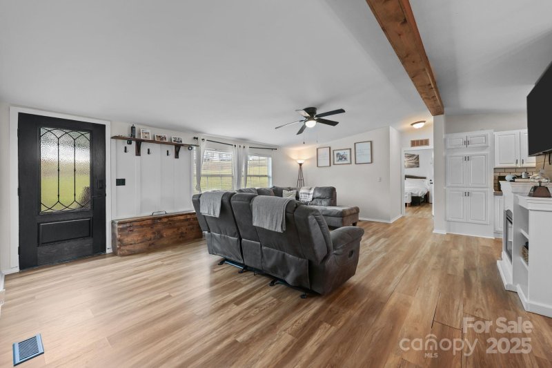 Property image 5 of 13801 Saint Thomas Drive in Island Creek, Stanfield, NC 28163