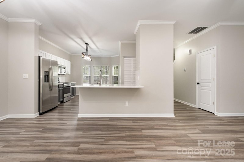 Property image 4 of 10974 Heritage Green Drive in Heritage Green, Cornelius, NC 28031