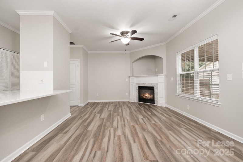 Property image 5 of 10974 Heritage Green Drive in Heritage Green, Cornelius, NC 28031