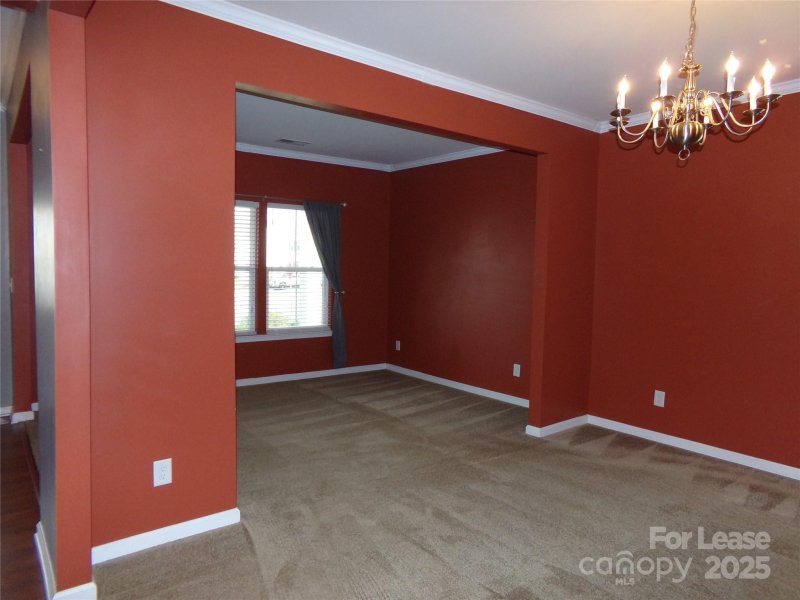 Property image 4 of 134 Ashton Drive in Curtis Pond, Mooresville, NC 28115