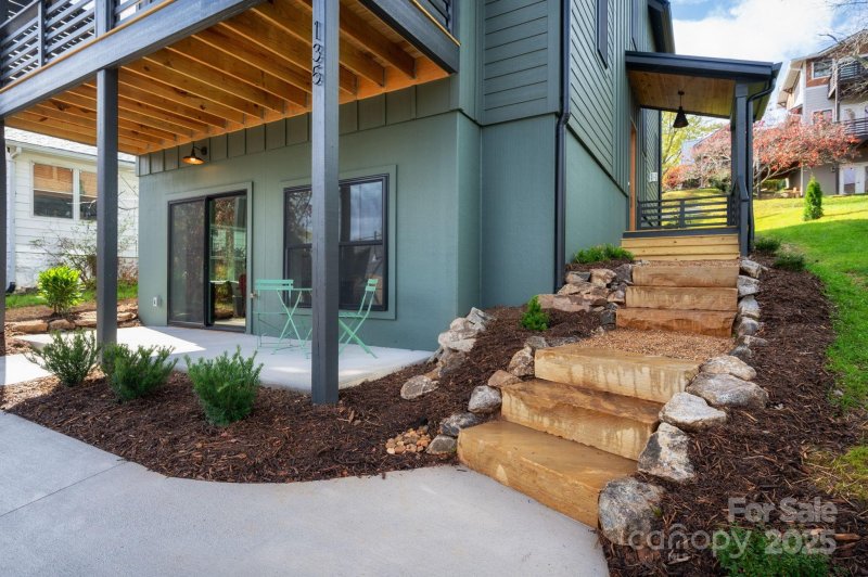Property image 4 of 135 Swannanoa Avenue in West Asheville, Asheville, NC 28806