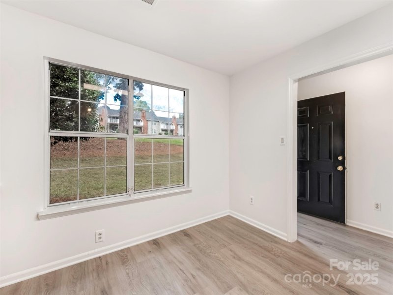 Property image 3 of 2851 Iron Gate Lane in Firethorne, Charlotte, NC 28212