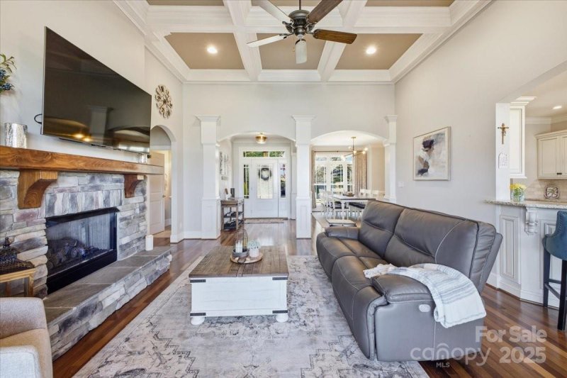 Property image 5 of 7511 Pine Glade Drive in Fairfield Forest, Denver, NC 28037