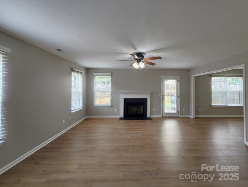 Property image 2 at 3303 Reid Brook Lane, Charlotte, NC 28208