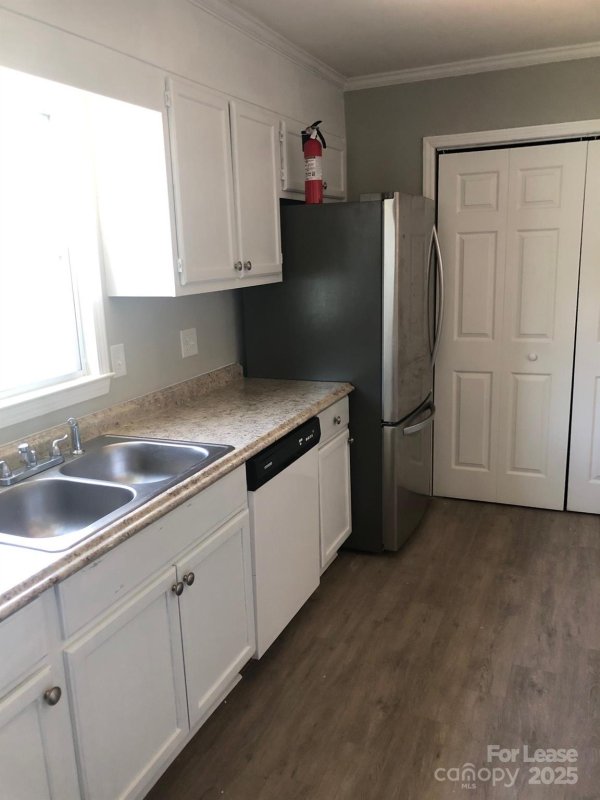 Property image 4 at 6907 Carriageway Lane, Charlotte, NC 28227