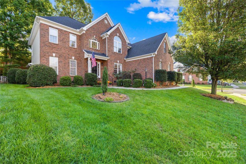 Property image 2 at 18937 Southport Drive, Cornelius, NC 28031